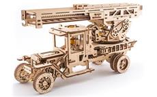 Ugears 3D dřevěné mechanické puzzle UGM-11 Náklaďák s požárním žebříkem